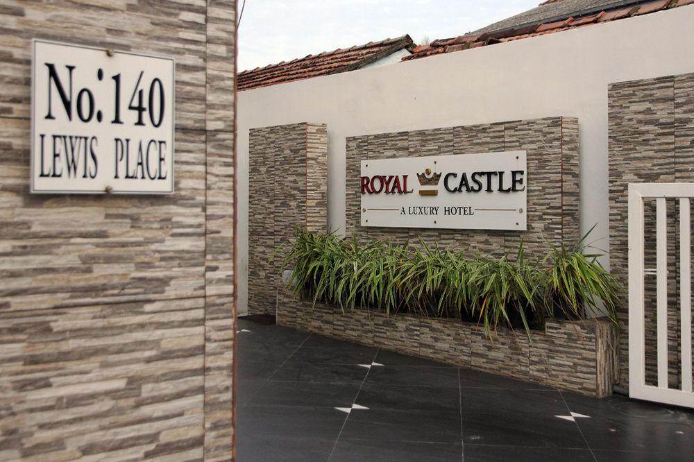 נגומבו Royal Castle Hotel מראה חיצוני תמונה